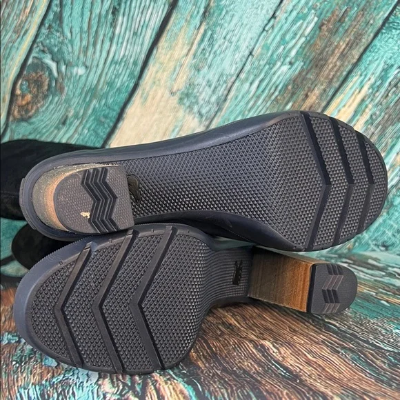 Sorel Medina IV Premium heeled boots